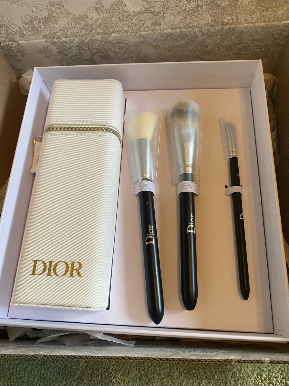 NEW Dior Backstage 2026 Makeup Brush Set & Case